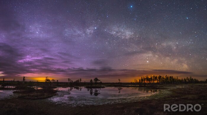 Fotobehang De sterren aan de hemel nemen afscheid van de dag