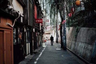 Fotobehang Donkere straat in Tokio