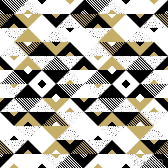 Fotobehang Driehoek geometrische abstracte gouden naadloze patroon. Vector achtergrond van zwart, wit en goud driehoekig patroon of vierkante swatch ornament textuur of mozaïek ontwerp achtergrond tegel sjabloon