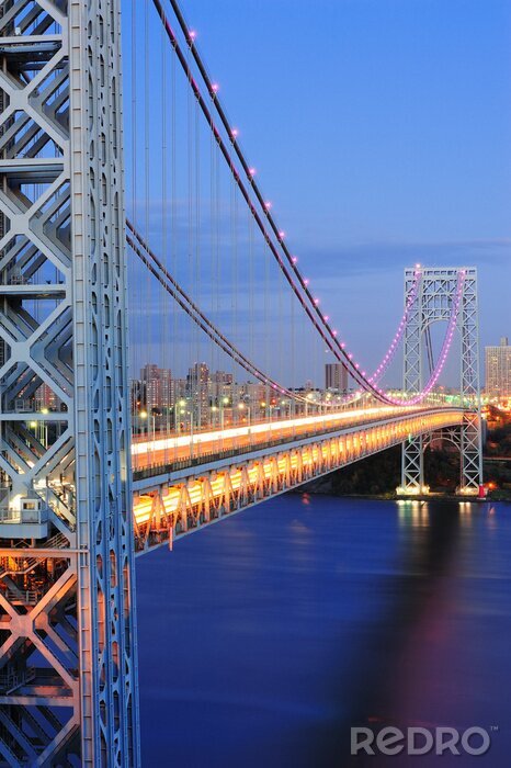 Fotobehang Een brug in een grote stad