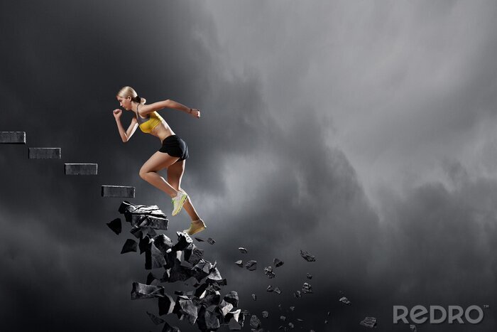 Fotobehang Een meisje rent de trap op