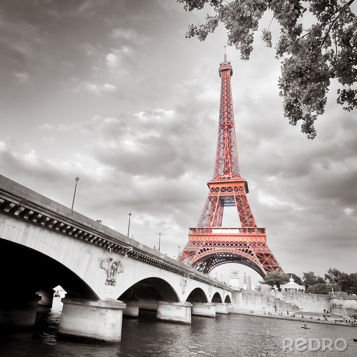 Fotobehang Eiffel toren monochrome selectieve kleuring