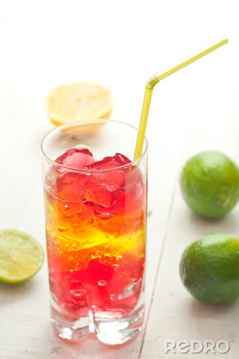 Fotobehang Gekleurde drank en fruit