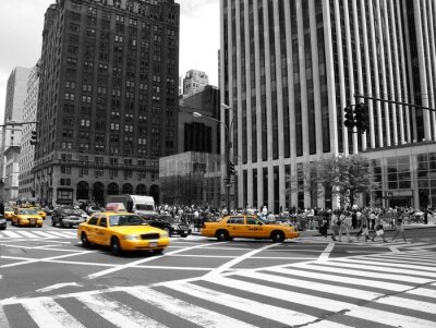 Fotobehang Gele taxi's op de achtergrond van architectuur