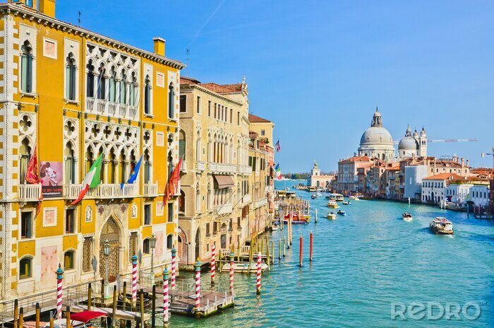 Fotobehang Grand canal en de basiliek van Santa Maria Della Salute, Venetië, Italië