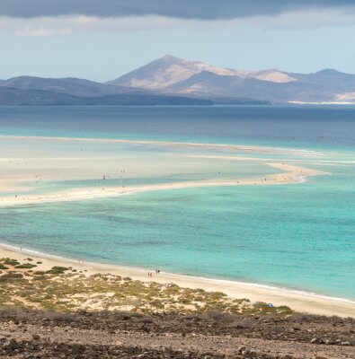 Fotobehang Groot strand op de Canarische Eilanden