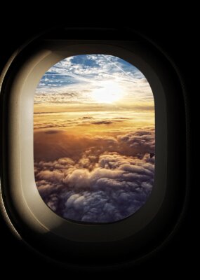 hemelse lucht gezien door de ramen van een vliegtuig