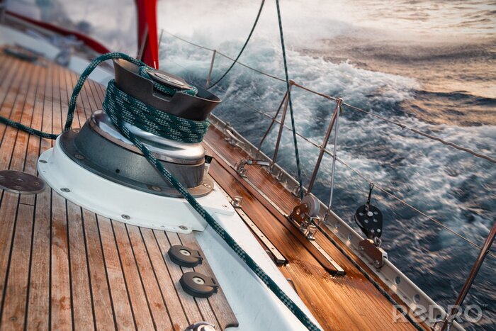 Fotobehang Houten dek van een zeilboot