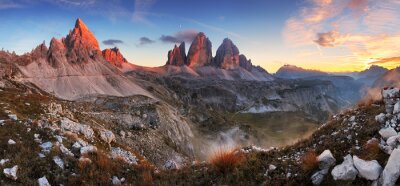 Fotobehang Italiaanse bergen bij zonsondergang
