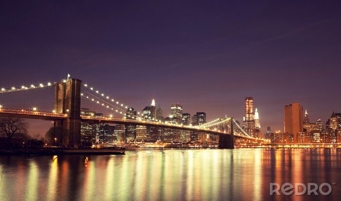 Fotobehang Kleurrijke nacht skyline van het centrum van New York, New York, USA.