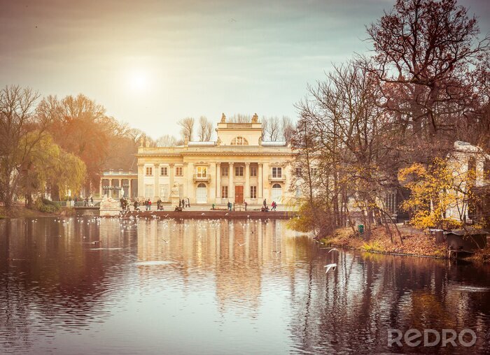 Fotobehang Koninklijk Paleis op het Water in Lazienki Park