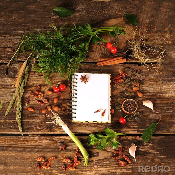 Fotobehang Kruiden en specerijen op een houten tafel