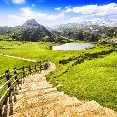 Lake Ercina, een van de meren van Covadonga, Asturië, Spanje.