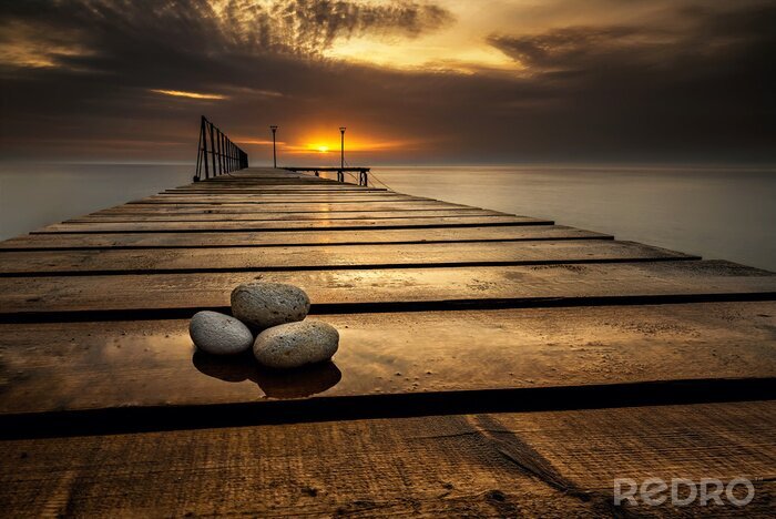 Fotobehang Lange pier aan de Zwarte Zee