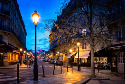 Lantaarns in de straten van Parijs