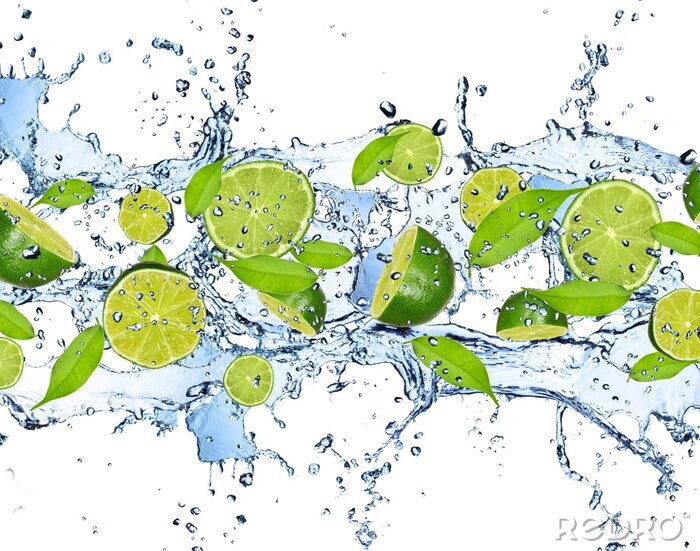 Fotobehang Limoenen in koolzuurhoudend water