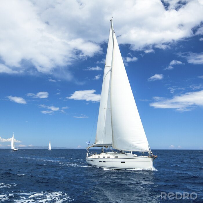 Fotobehang Luxe zeilboot en oceaan
