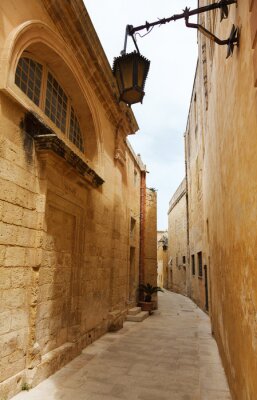 Fotobehang Maltese smalle straat Mdina, Malta