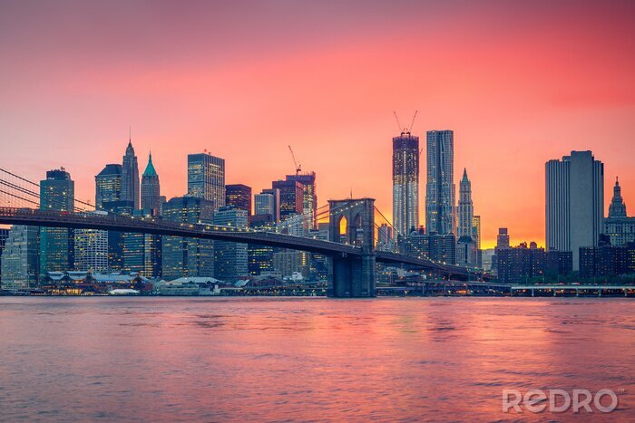 Fotobehang Manhattan Bridge in de schemering