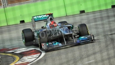 Fotobehang Michael Schumacher rijdt zijn auto van Mercedes in 2011 Formula One Singtel Grand Prix van Singapore op 24 september 2011 in Singapore