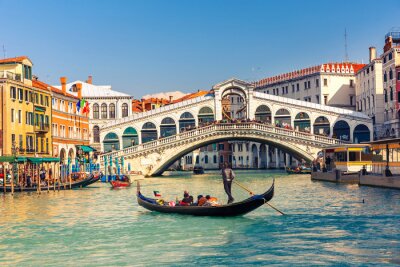 Mooie Rialtobrug in Venetië