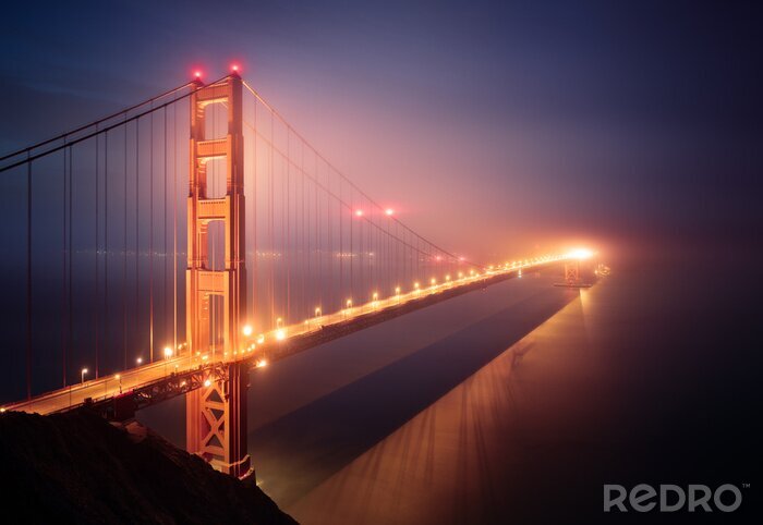 Fotobehang Nachtbrug in de mist