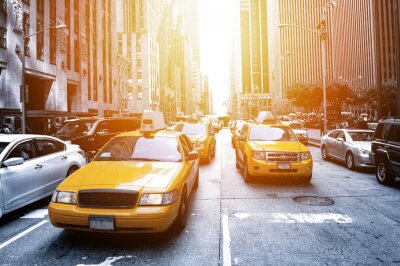 New York taxi in het zonlicht