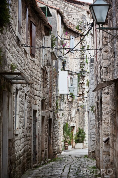 Fotobehang Old Stone smalle straatjes van Trogir, Kroatië.