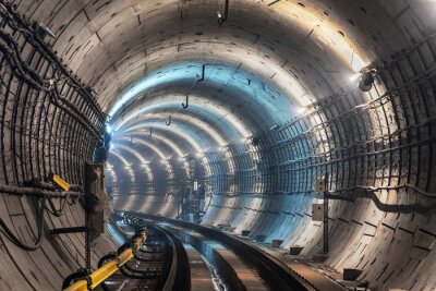 Fotobehang Ondergrondse tunnel met blauw licht