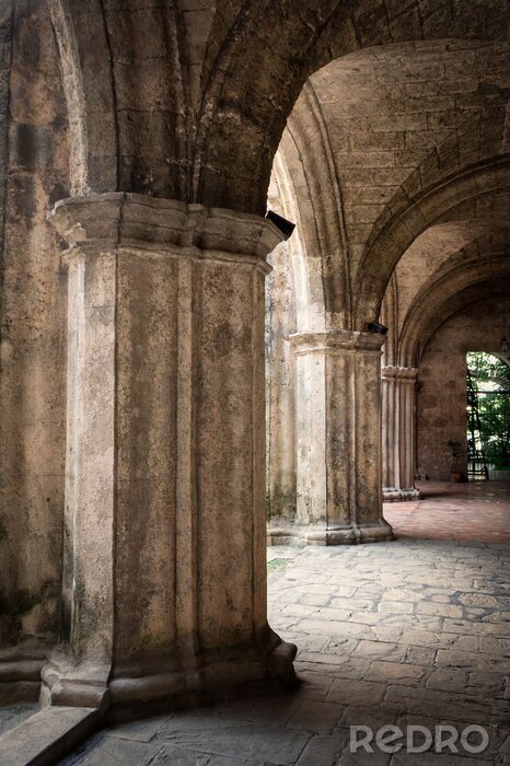 Fotobehang Oude Spaanse klooster in Oud Havana