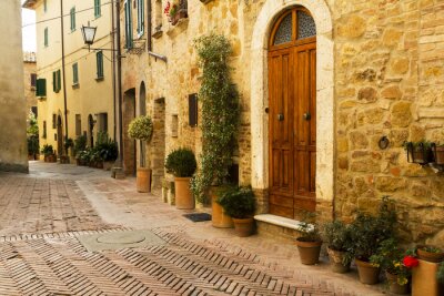 Oude vintage straat in een Italiaans dorp