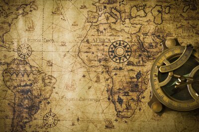 Oude wereldkaart met kompas