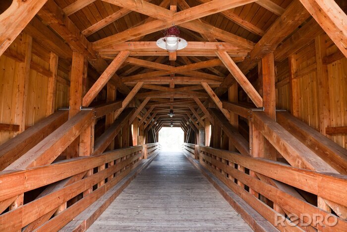 Fotobehang Overdekte houten brug in 3D