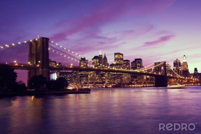 Fotobehang Paarse lucht en New York City