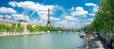 Fotobehang Panorama van een rivier in Parijs
