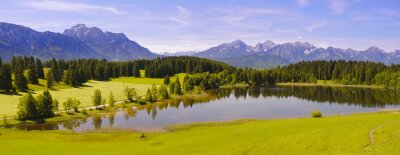 Fotobehang Panorama van groen en bergen