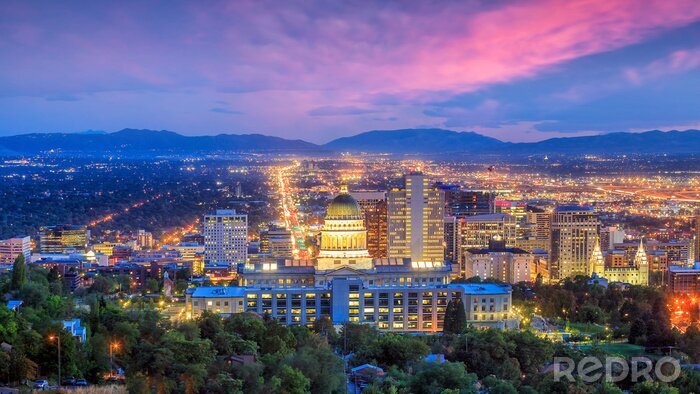 Fotobehang Panorama van Salt Lake City Utah 's nachts