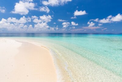 Paradijselijk strand op de Malediven