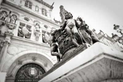Paris standbeelden