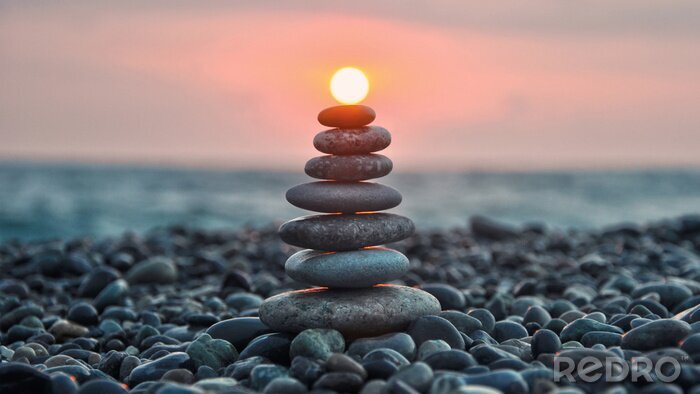 Fotobehang Piramide van stenen en zon
