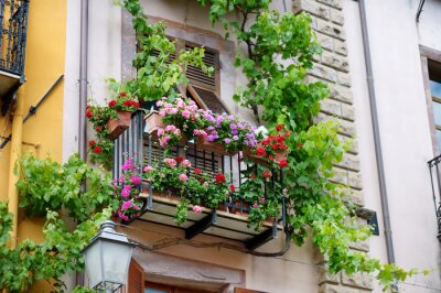 Fotobehang Prachtige Italiaanse balkon