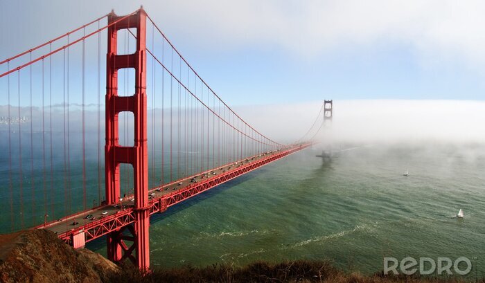 Fotobehang Rode brug in de mist