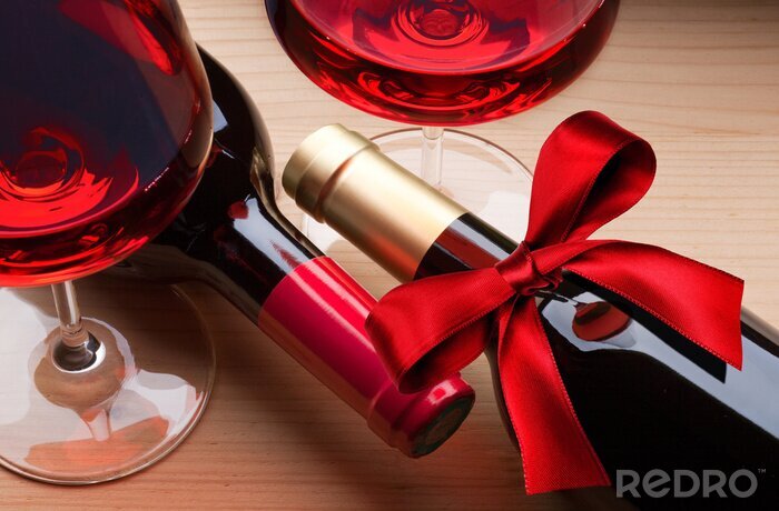 Fotobehang Rode wijn met glazen