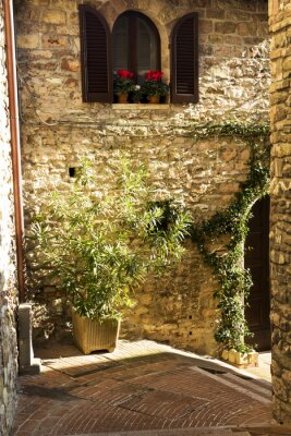 Romantisch straathoek in Toscane