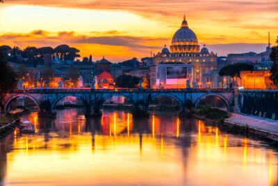 Rome en panorama bij zonsondergang