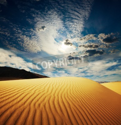 Fotobehang Sahara en blauwe lucht