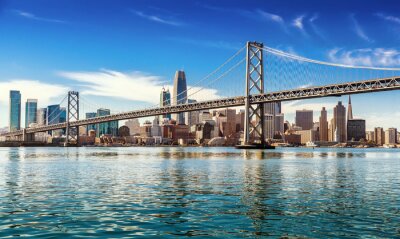Fotobehang San Francisco-Oakland Bay Bridge met skyline van de stad