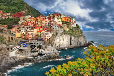 Fotobehang schilderachtige Italië. Monarolla dorp, Cinque terre