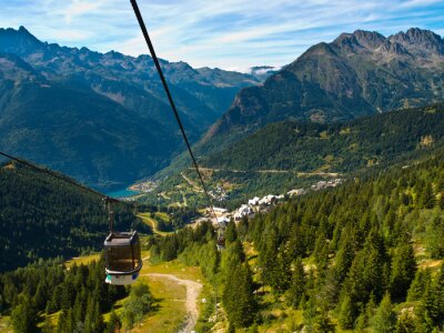 Fotobehang Skilift in de Alpen
