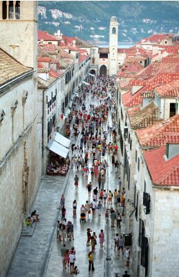 Fotobehang Skyline van een straat in Dubrovnik